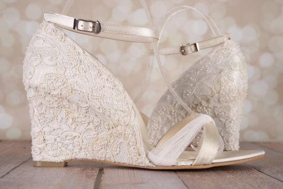 Buy > ivory wedding wedge > in stock