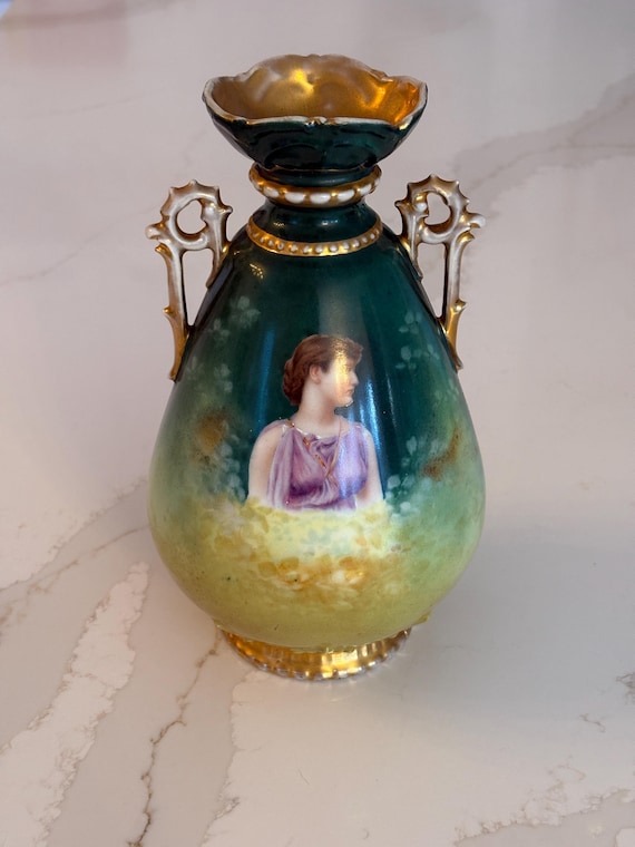 Antique Royal Vienna Style Portrait Vase, c.1895–1915, Hand-Painted Female Portrait, Emerald Glaze