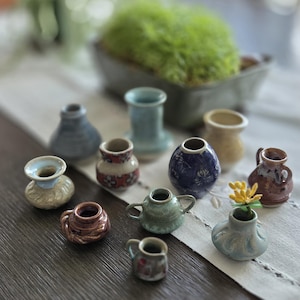 Mini vases en poterie faits main • Porte-encens/moustaches de chat • Miniature de maison de poupée • Céramique portable • Poterie artisanale colorée • Décoration