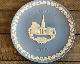 Vintage Wedgwood 1983 Christmas Plate – All Souls London