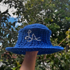 Crochet Dodgers bucket hat