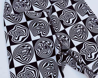 Trippy Checker shorts