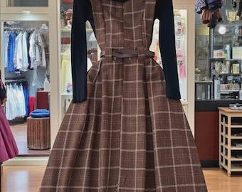 Robe midi écossaise marron avec ceinture - Coupe trapèze classique, parfaite pour l'automne et l'hiver, sur mesure (4218)