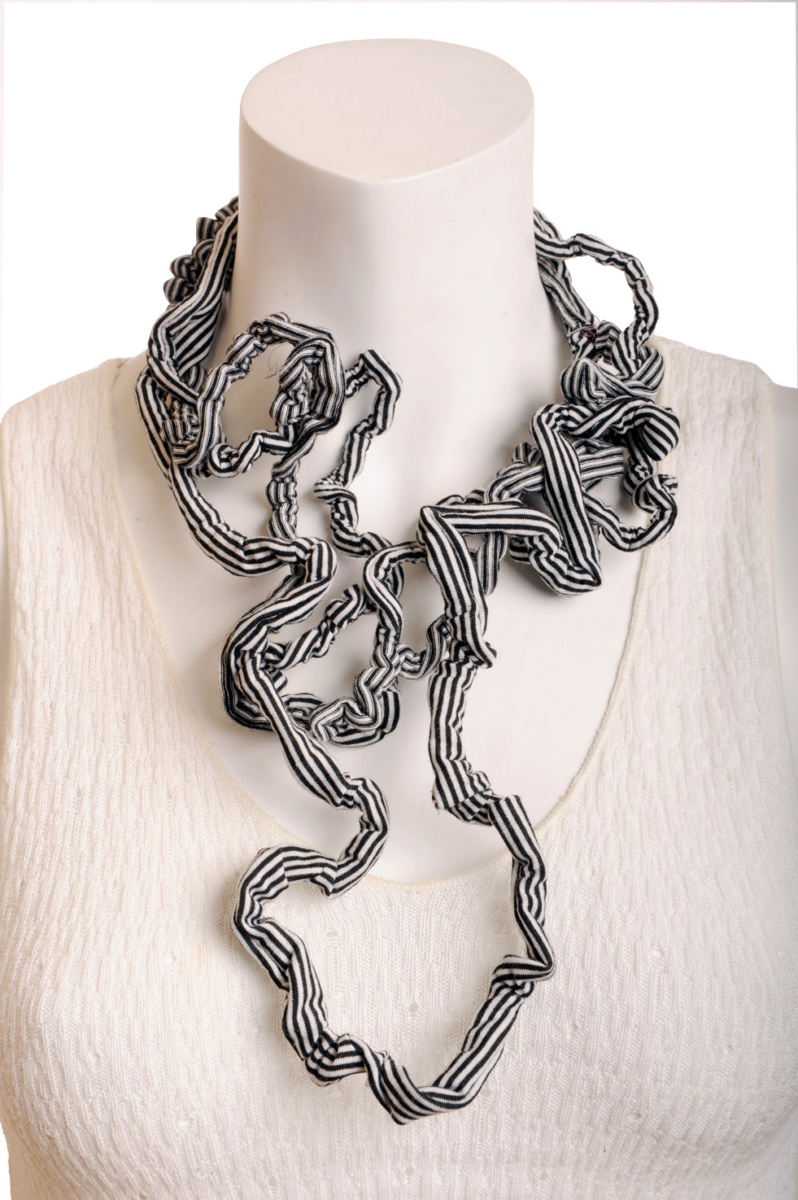 Black and White Necklace, Versatile Necklace, Black and White Strip