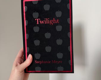Reencuadernación de Crepúsculo por Stephanie Meyer / Libro de tapa dura / Edición especial / Encuadernación