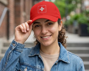 Gorra con logo de la Cruz Suiza / Gorra estructurada cerrada con bordado