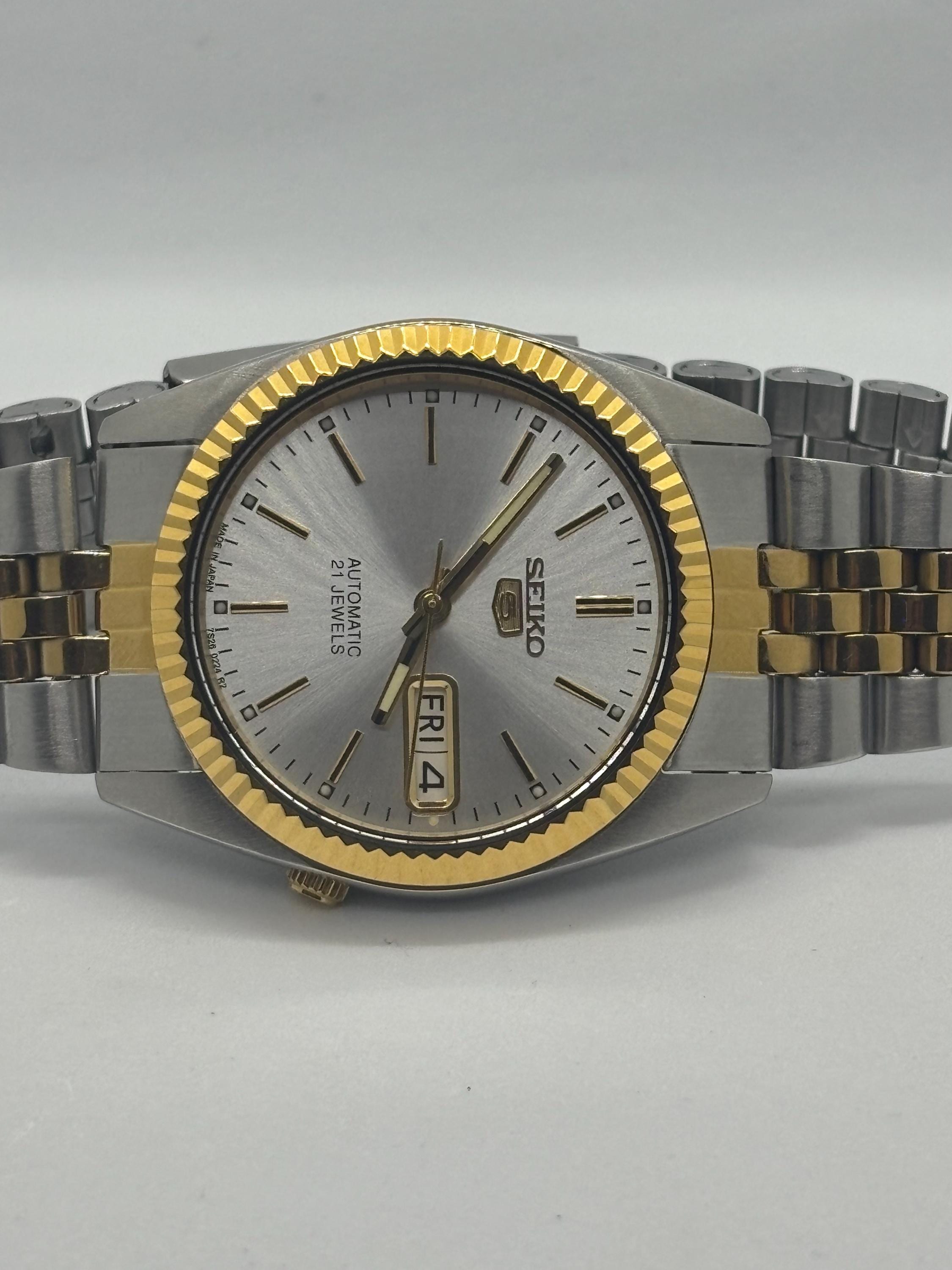 Seiko 5 SNXJ90 7S26 Automatic Watch 21 Jewels Two Tone American