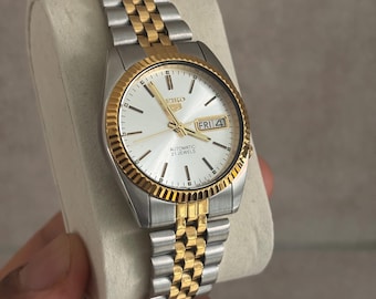 Seiko 5 Silver Sunburst Dial SNXJ Automatic Mechanical 7009-3110