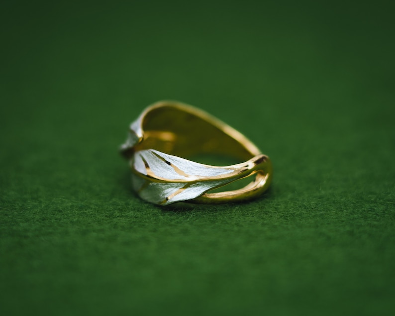 Bridal jewelry Leaf ring Classic art nouveau Gold and Silver gift for her hypo-allergenic Japanese Adjustable size elegant