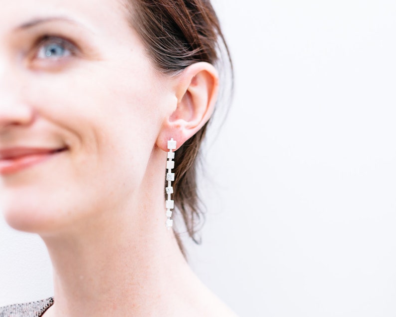 Handmade Gothic Halloween Horror Movie Character Acrylic Dangle Earrings For Women - Creative Print Movie Jewelry (Y240919