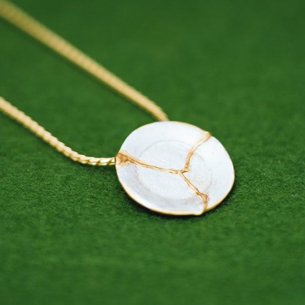 Kintsugi necklace  - golden repair - pendant and chain - hypoallergenic - Japanese culture  - Japanese - gift for her - girlfriend