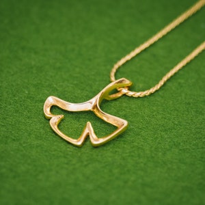 Modern Gingko pendant (with optional chain) - Fall leaf pendant chain - Japanese leaf - Japanese motif - Gingko necklace - unisex necklace