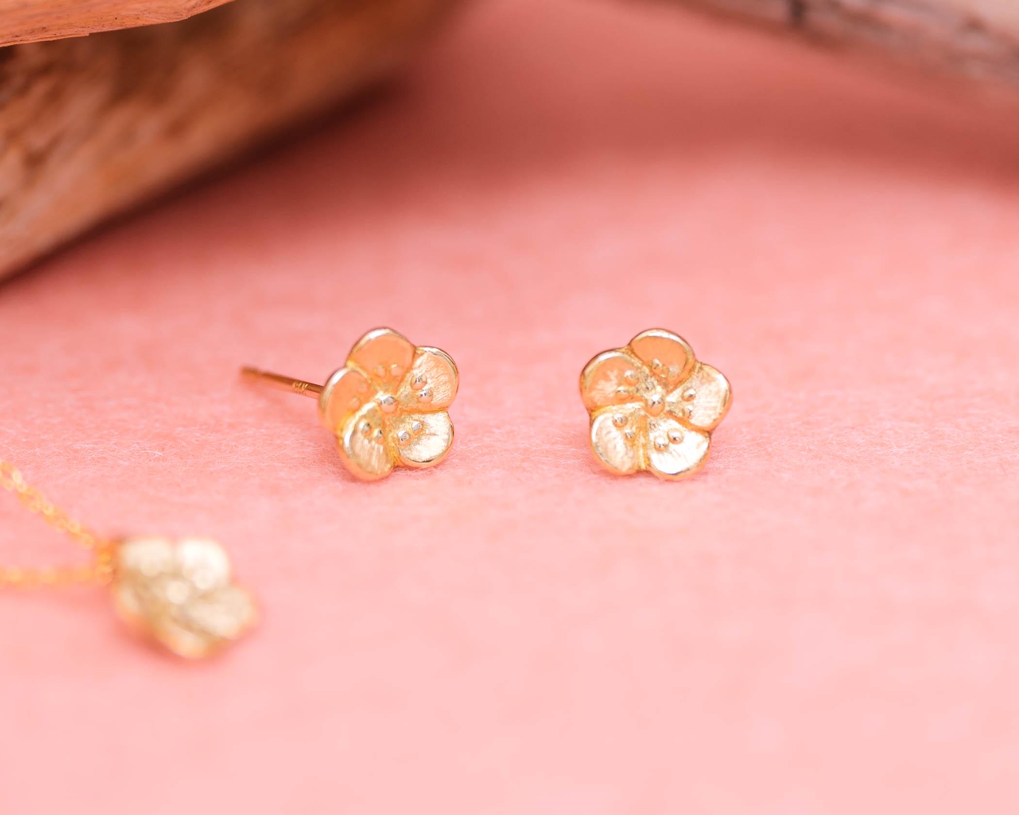 18K or Platinum Ume Plum Blossom Earrings - Flower Earrings