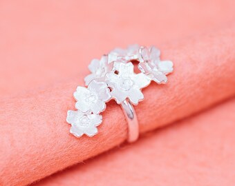 Japanese cherry blossom - adjustable silver ring -  Sakura flowers - free-size swing ring - feminine design - Sakura ring