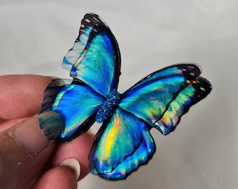3D-Schmetterling aus irisierendem blauem Morphofalter aus Kunstharz, handgefertigte irische Dekoration, Magnetbrosche mit Kleberückseite