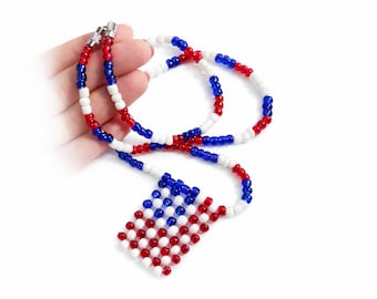 USA Flag Beaded Necklace – Handmade Patriotic Jewelry – Red White Blue Necklace – American Flag Necklace Gift