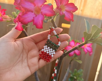 Italian Flag Necklace | Handmade Green White Red Beaded Necklace
