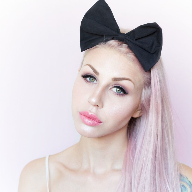 Black bow headband Rockabilly Pin up girl image 1