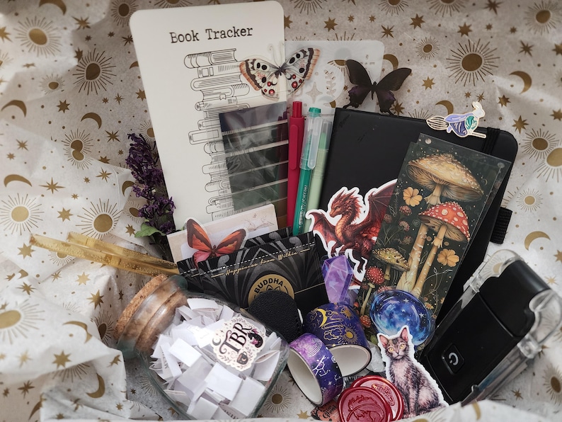 Witchy Reader Gift Set | Curated Cottagecore Book Lover Collection | Dark Academia Reading Accessories | Magical Reader Gift imagem 5