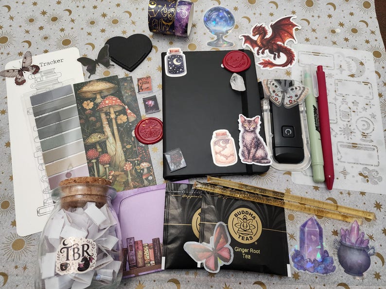 Witchy Reader Gift Set | Curated Cottagecore Book Lover Collection | Dark Academia Reading Accessories | Magical Reader Gift imagem 2