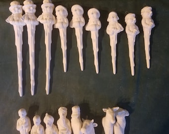 Complete set of 9 Snowmen,Snowman,Snow boy,Snow girl,Icicle ornament,Christmas Ornament,Christmas tree,Ceramic bisque,U-paint,Ready 2 paint