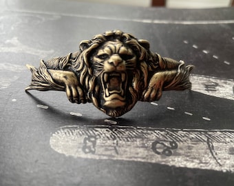 Cuff Embellishment with Lion, Brass Stamping, Brass Ox