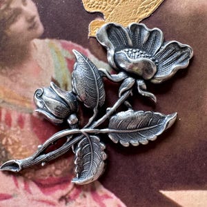 Poppy Flower Brass Stamping, Sterling Silver Finish, 58mm