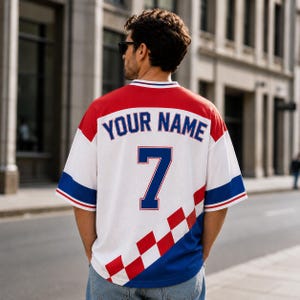 Camiseta de aficionado al fútbol de Croacia, camiseta de fútbol personalizada, camiseta con nombre y número personalizados, ropa para aficionados a Croacia, regalo para jóvenes seguidores del fútbol. imagen 2