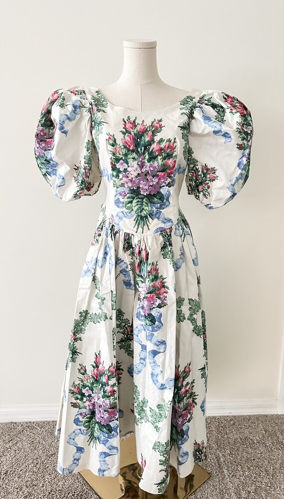 vintage 1980’s Floral Puff Sleeve Dress