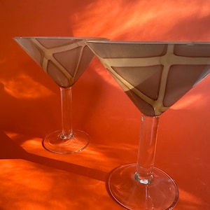 2 Martini-Gläser mit dickem Stiel