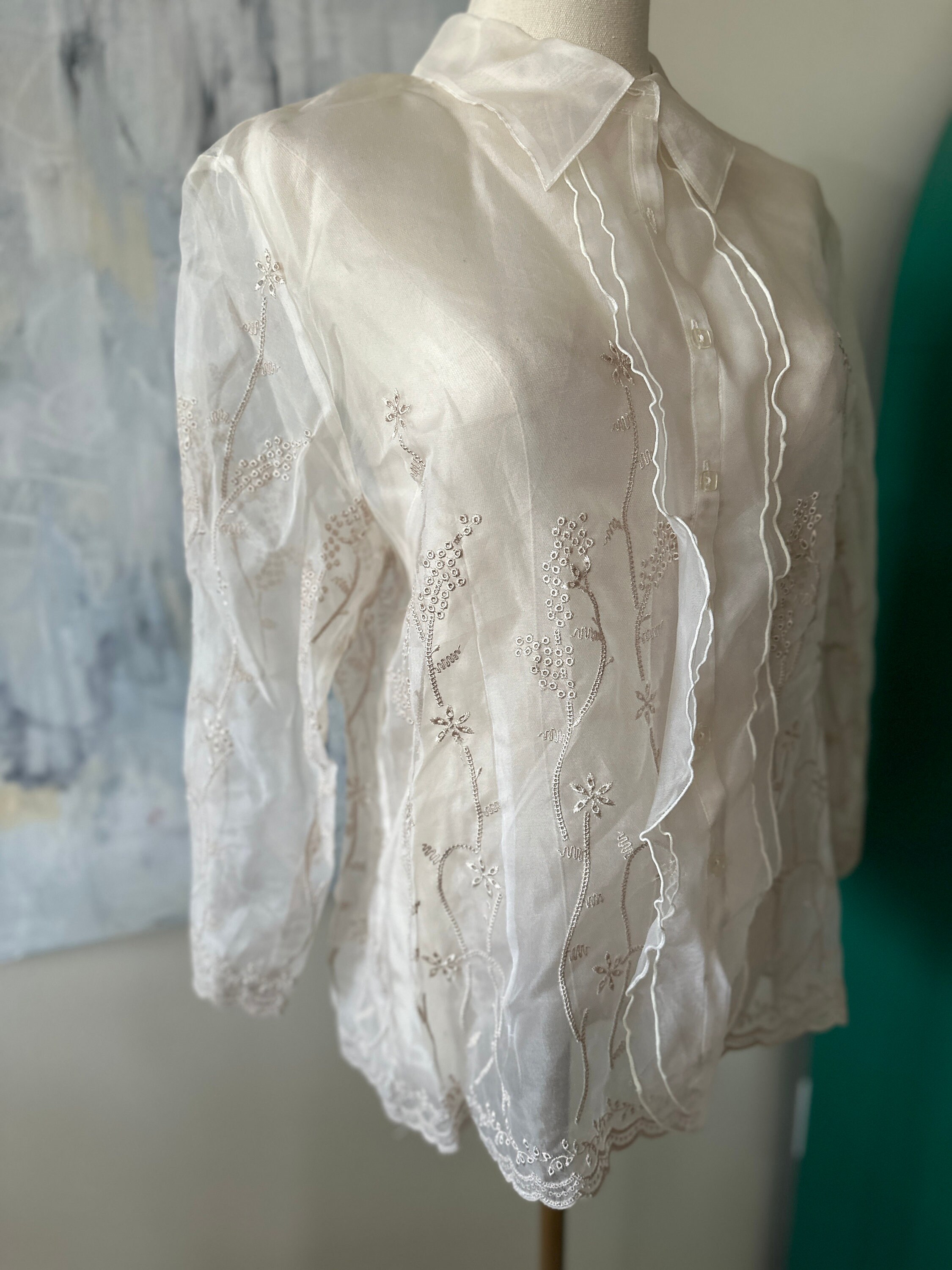 D.E.I. Eggshell Sheer Embroidered Blouse, Women's Medium main image 1