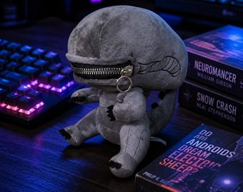 Xenomorph Plush Toy 25cm Soft Stuffed Alien Creature Doll Gift for Boys Girls Fans Birthday Christmas