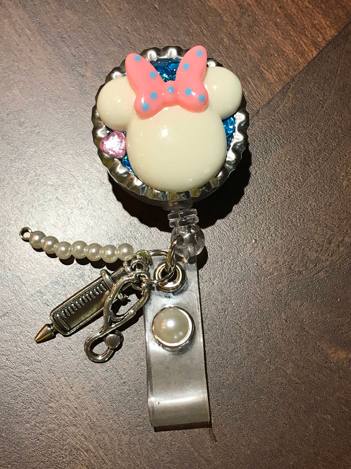 Minnie Retractable ID Badge Holder. Cute Badge for Pediatric Etsy