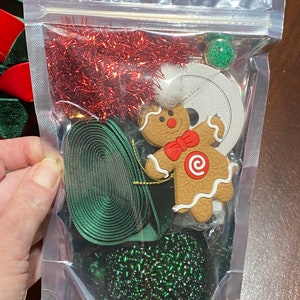 Jolly jingle Bells Gift Wrapping Kit