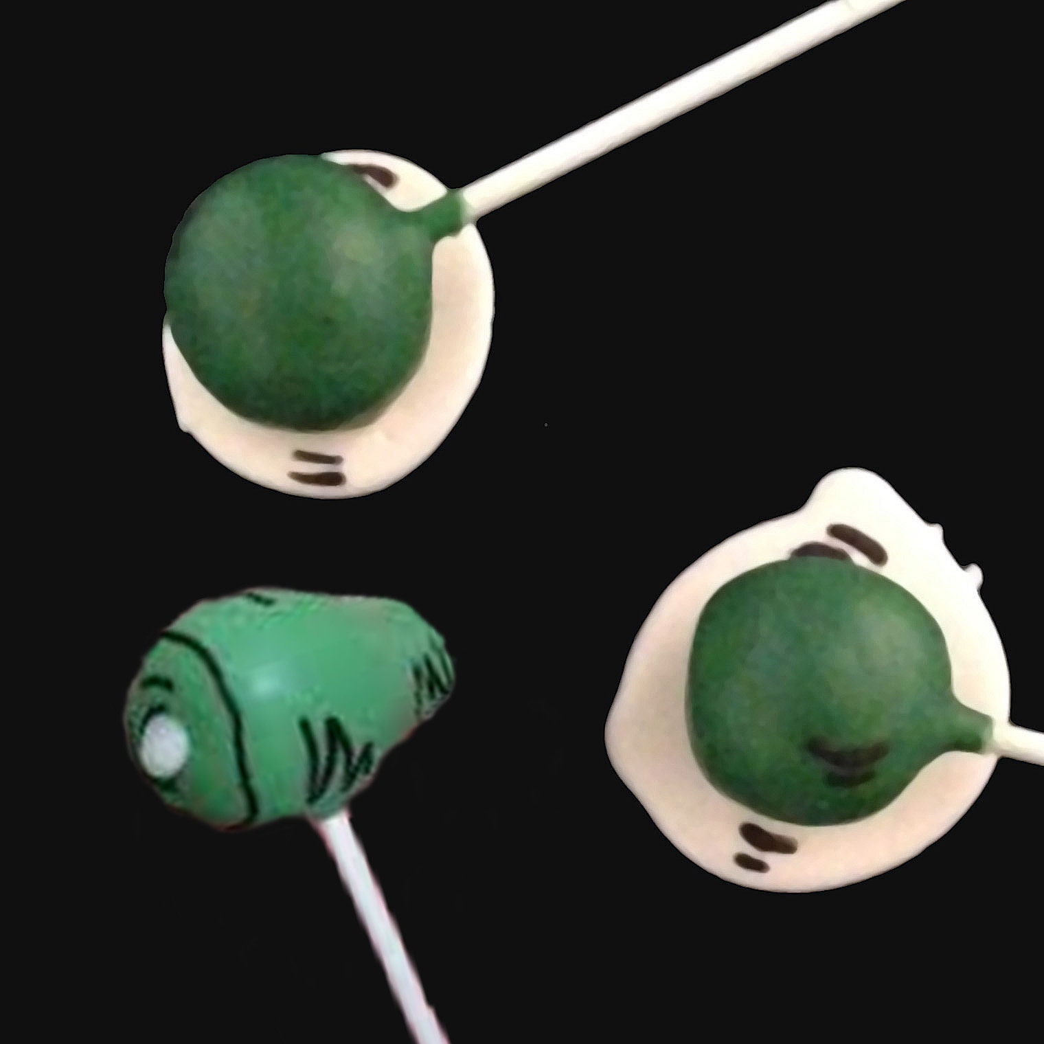 Green Eggs And Ham Cake Pops