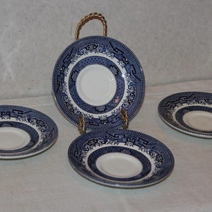 Churchill England Blue Willow Saucers - Set of 4