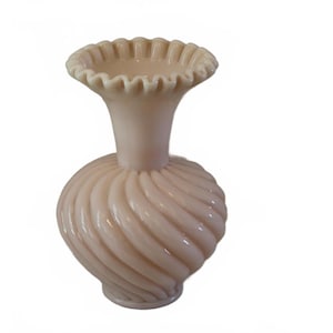 Vintage Fenton Glass Pink Swirl Ruffled Vase – 6.25 Inches Tall