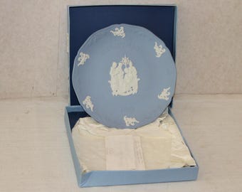 Wedgwood 1998 Christmas Plate Blue Jasperware Nativity w/ Box & Booklet England