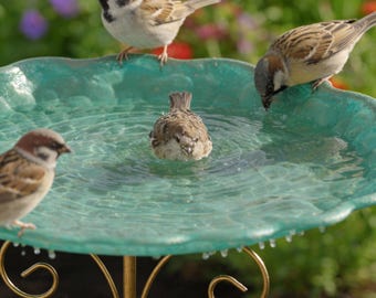 Vintage Metal Bird Bath with Stake for Garden & Yard