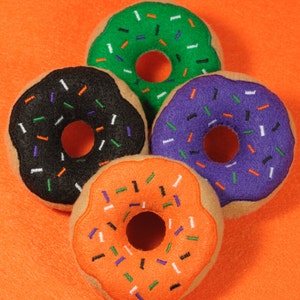 Witch's Brew Donuts with Bewitched Sprinkles Organic Catnip Cat Toy