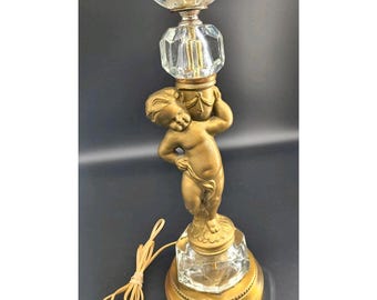 Lampe de boudoir vintage Hollywood Regency des années 1950, style chérubin, en verre et cristal doré.