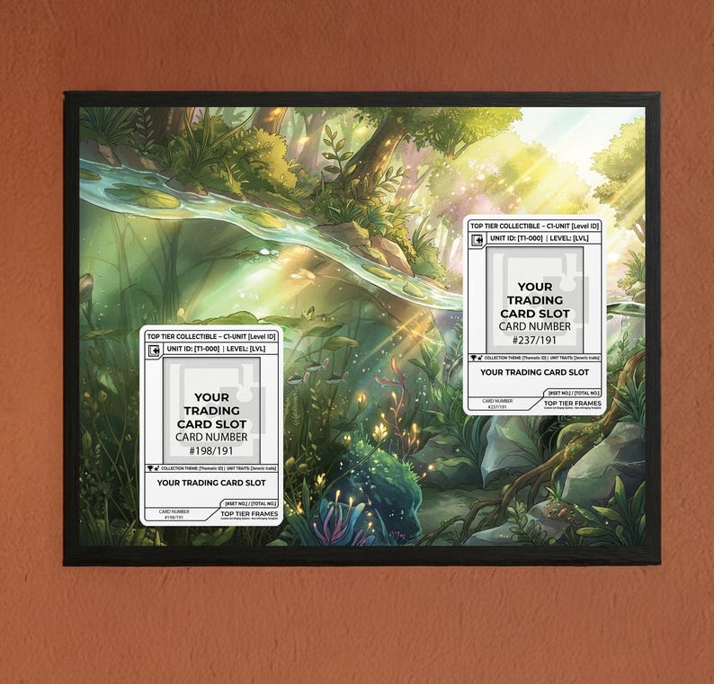 Puede incluir: Una obra de arte enmarcada que presenta un paisaje de fantas&iacute;a vibrante con un r&iacute;o y exuberante vegetaci&oacute;n. La imagen incluye tres ranuras para tarjetas coleccionables blancas con el texto: "YOUR TRADING CARD SLOT" y los n&uacute;meros de tarjeta #198/191 y #237/191.