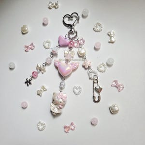 Pink Angel Heart Hello Kitty Keychain