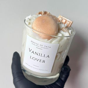 Luxury Vanilla Dessert Candle – Opulent Gourmet Vanilla Cream Aroma – Handpoured Soy Coconut Wax Home Fragrance Gift