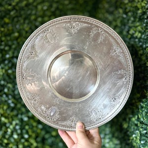 Vintage Wm. Rogers Silverplate Serving Plate | Early 20th Century Silver Tray | Antique Style Decor