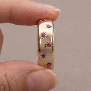 Luxury 14k Gold Oura Gen 5 Ring Cover Celestial Starburst Cluster Smart Band Diamond Minimal Protective Band Ruby Gypsy Smart Ring Jacket