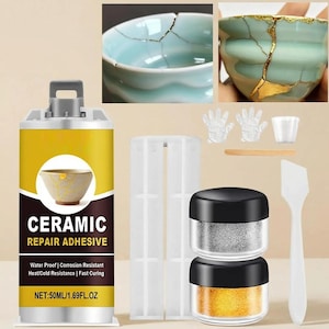 Może przedstawiać: Zestaw do naprawy ceramiki z żółto-czarną butelką kleju, dwoma małymi słoiczkami i białą szpatułką. Zestaw zawiera pękniętą ceramiczną miskę i naprawioną miskę ze złotymi akcentami. Na butelce napis "CERAMIC REPAIR ADHESIVE".