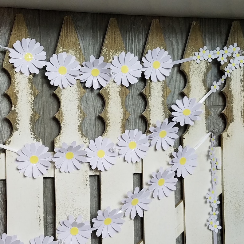 daisy garland