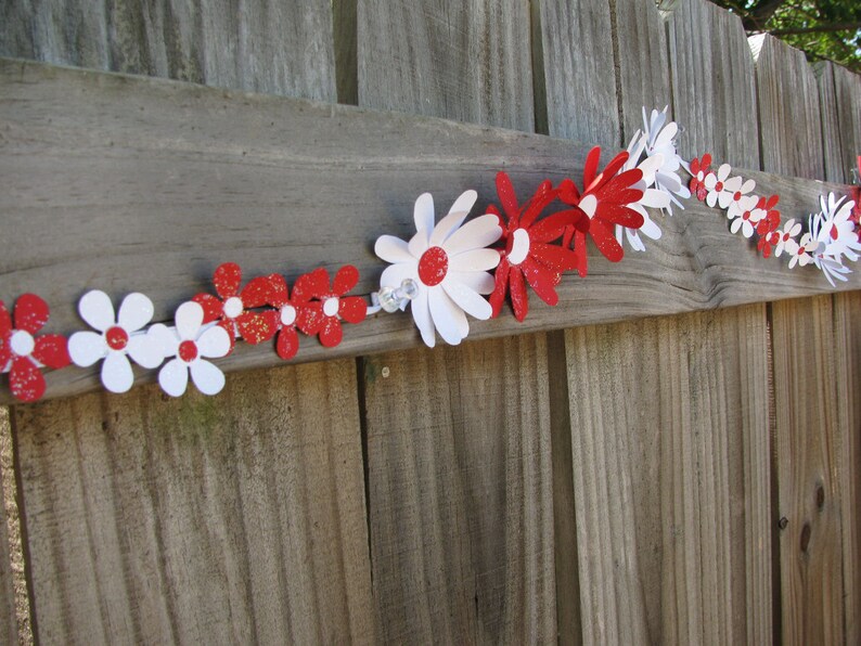 Valentines Wedding Custom Paper Flowers Christmas Wedding Daisy Chain Wedding Flowers Red And White Paper Flower Garland Tea Party