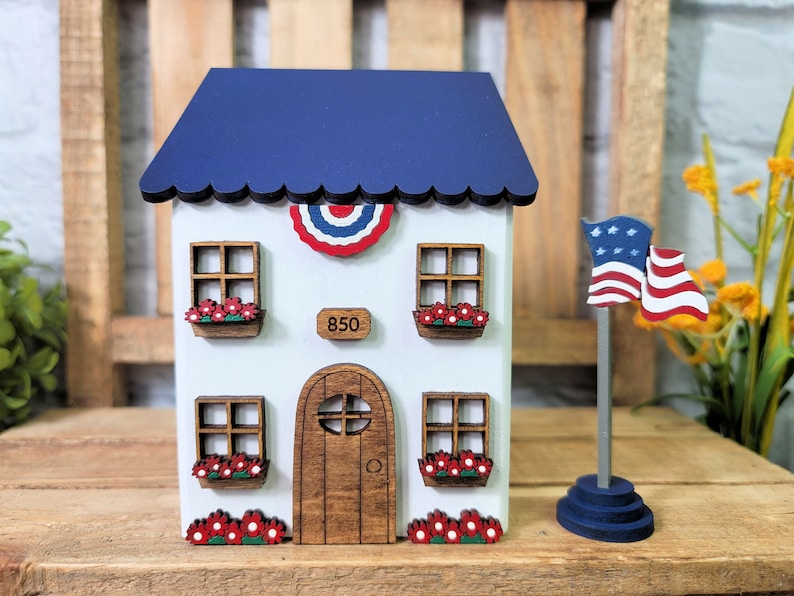 Americana Cottage for Tier Tray, Small Decorative House, Memorial Day Home Decor, Patriotic Fouth 4th of July, Summer Tier Tray House and Flag